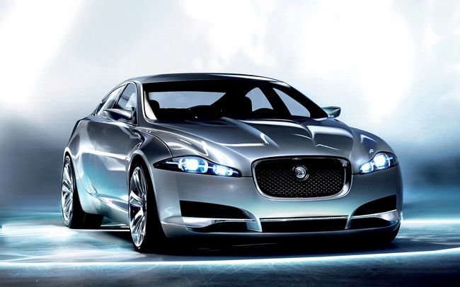 Jaguar CXF Concept