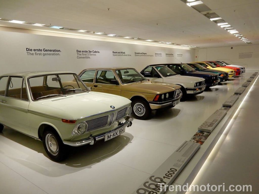Auto storiche BMW in mostra al museo di Monaco di Baviera