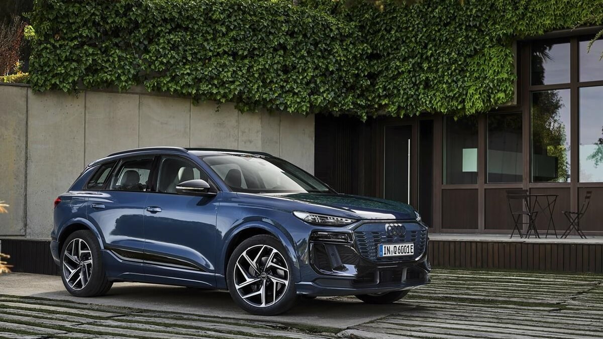 Nuovo suv elettrico Audi Q6 e-tron 2026