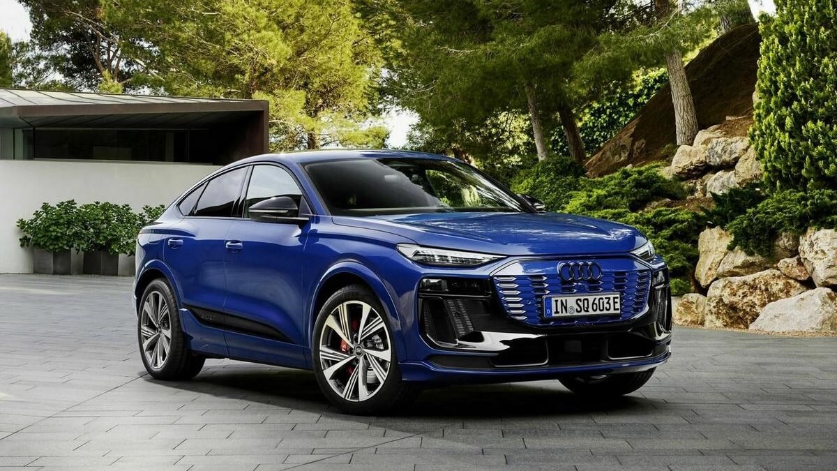 Nuovo suv-coupè elettrico Audi Q6 e-tron Sportback 2026