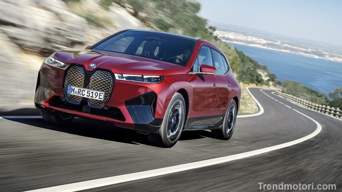 Nuovo suv elettrico Bmw ix 2025