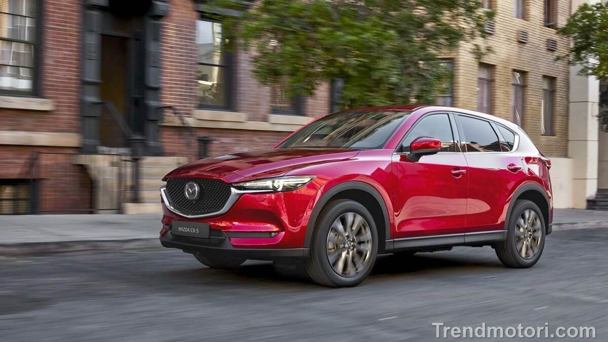 Versione restyling del suv Mazda CX-5 2025