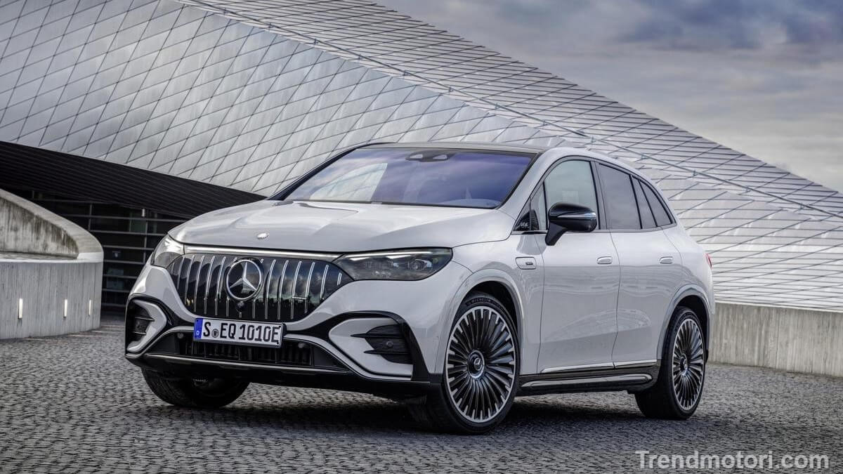 Nuovo suv elettrico Mercedes EQE 2025