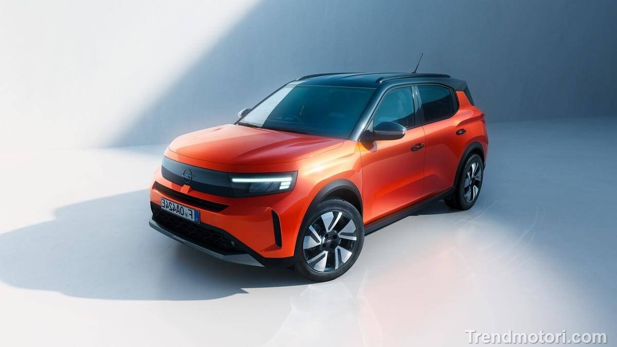 Foto ufficiale del nuovo suv compatto Opel Frontera 2025