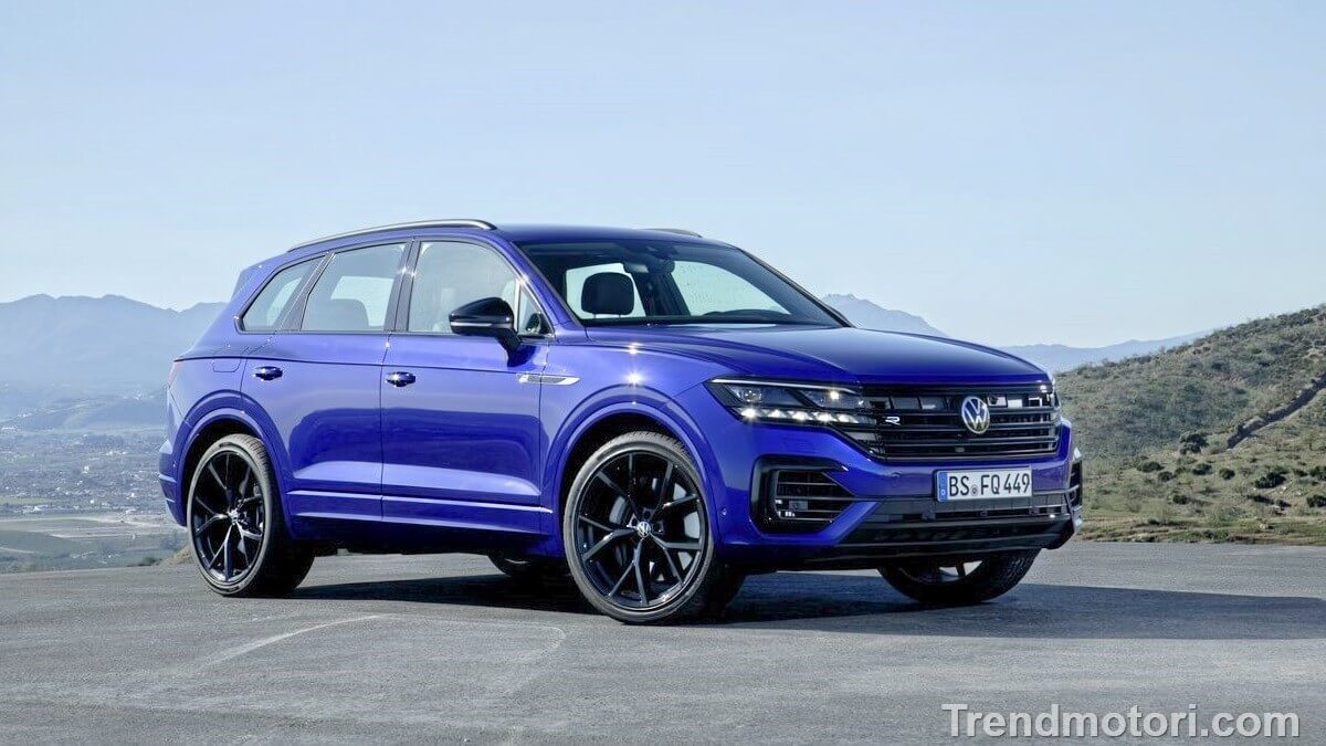 Versione rinnovata del suv Volkswagen Touareg 2024