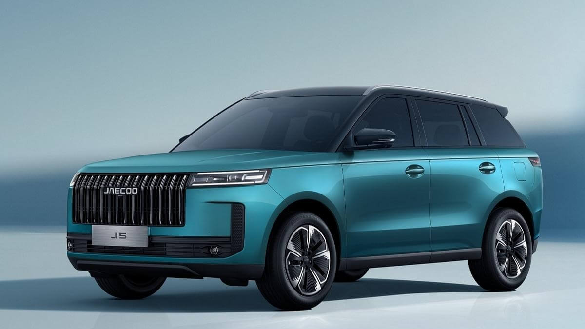 Nuova Jaecoo 5 Ev: suv elettrico compatto prodotto dal Gruppo cinese Chery